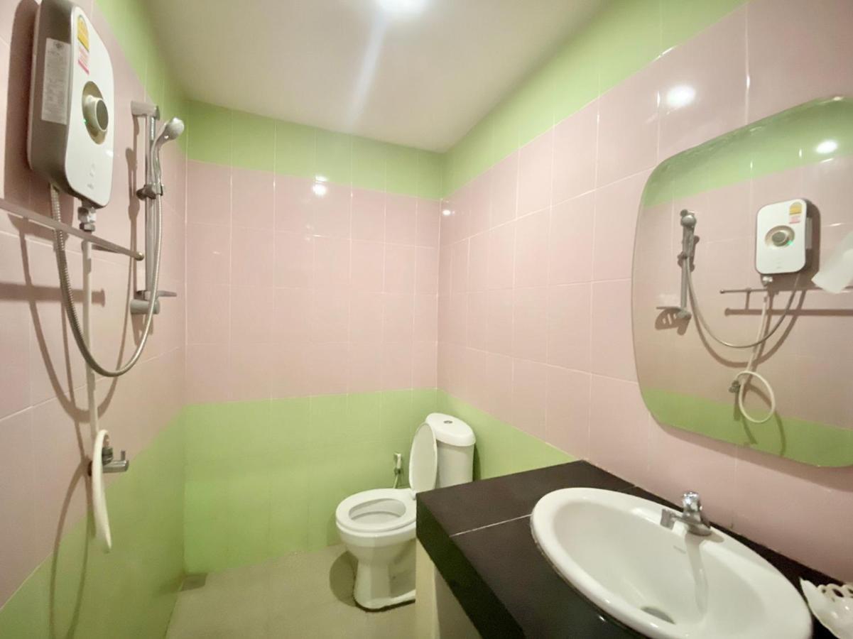 Sor Phattalung Hotel Phatthalung Extérieur photo